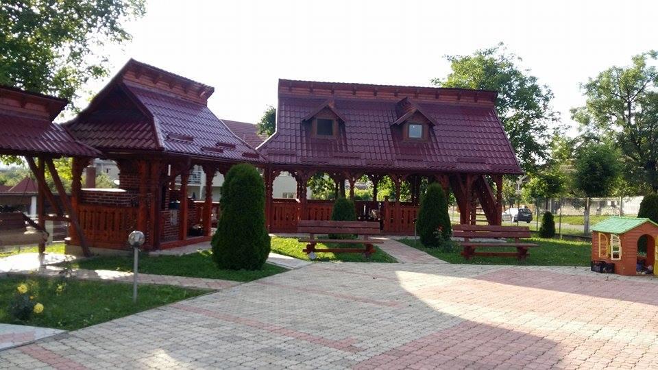 Pensiunea Casa Popan Sighetu Marmatiei Luaran gambar